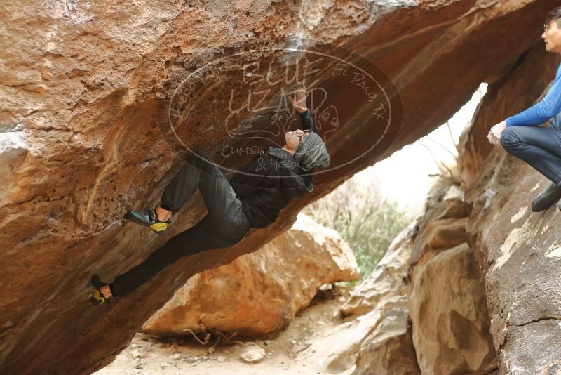 Bouldering in Hueco Tanks on 01/16/2020 with Blue Lizard Climbing and Yoga

Filename: SRM_20200116_1134290.jpg
Aperture: f/2.8
Shutter Speed: 1/320
Body: Canon EOS-1D Mark II
Lens: Canon EF 50mm f/1.8 II