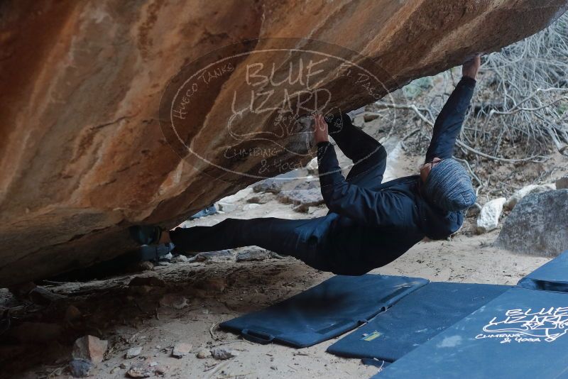 Bouldering in Hueco Tanks on 01/16/2020 with Blue Lizard Climbing and Yoga

Filename: SRM_20200116_1444300.jpg
Aperture: f/3.2
Shutter Speed: 1/250
Body: Canon EOS-1D Mark II
Lens: Canon EF 50mm f/1.8 II