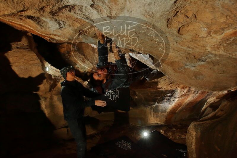 Bouldering in Hueco Tanks on 01/16/2020 with Blue Lizard Climbing and Yoga

Filename: SRM_20200116_1745110.jpg
Aperture: f/8.0
Shutter Speed: 1/250
Body: Canon EOS-1D Mark II
Lens: Canon EF 16-35mm f/2.8 L