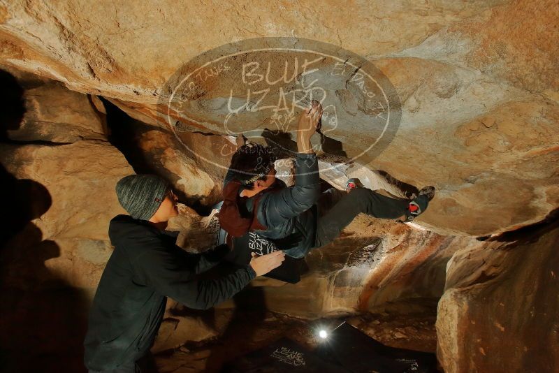 Bouldering in Hueco Tanks on 01/16/2020 with Blue Lizard Climbing and Yoga

Filename: SRM_20200116_1749570.jpg
Aperture: f/8.0
Shutter Speed: 1/250
Body: Canon EOS-1D Mark II
Lens: Canon EF 16-35mm f/2.8 L