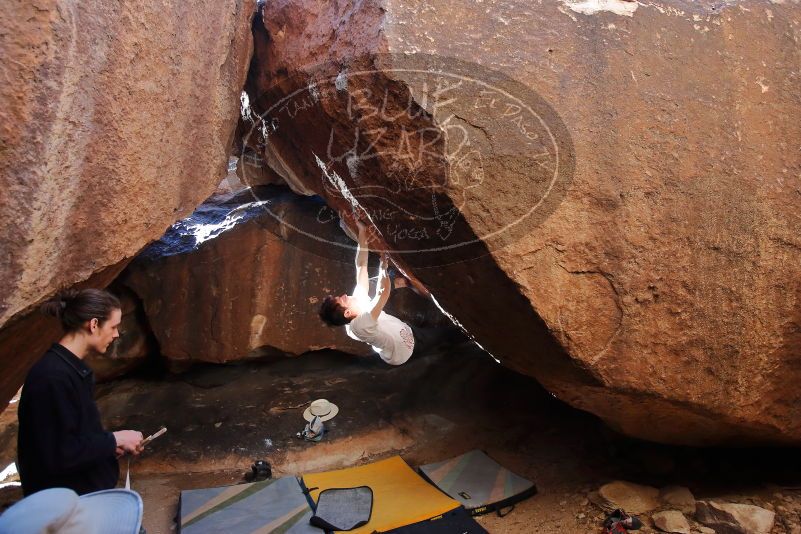 Bouldering in Hueco Tanks on 01/18/2020 with Blue Lizard Climbing and Yoga
Filename: SRM_20200118_1542590.jpg
Aperture: f/4.0
Shutter Speed: 1/250
Body: Canon EOS-1D Mark II
Lens: Canon EF 16-35mm f/2.8 L