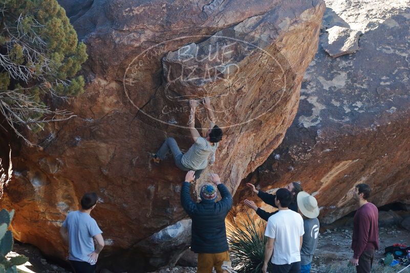 Bouldering in Hueco Tanks on 01/18/2020 with Blue Lizard Climbing and Yoga
Filename: SRM_20200118_1119250.jpg
Aperture: f/5.0
Shutter Speed: 1/250
Body: Canon EOS-1D Mark II
Lens: Canon EF 50mm f/1.8 II