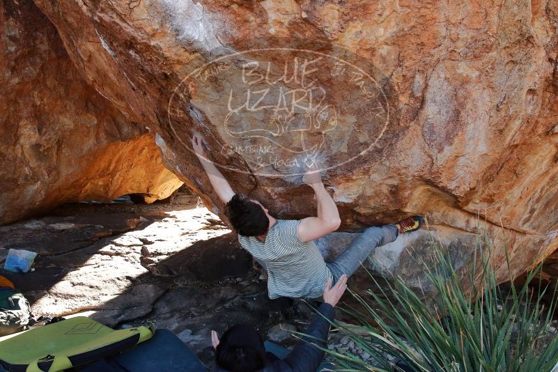 Bouldering in Hueco Tanks on 01/18/2020 with Blue Lizard Climbing and Yoga
Filename: SRM_20200118_1142490.jpg
Aperture: f/6.3
Shutter Speed: 1/250
Body: Canon EOS-1D Mark II
Lens: Canon EF 16-35mm f/2.8 L
