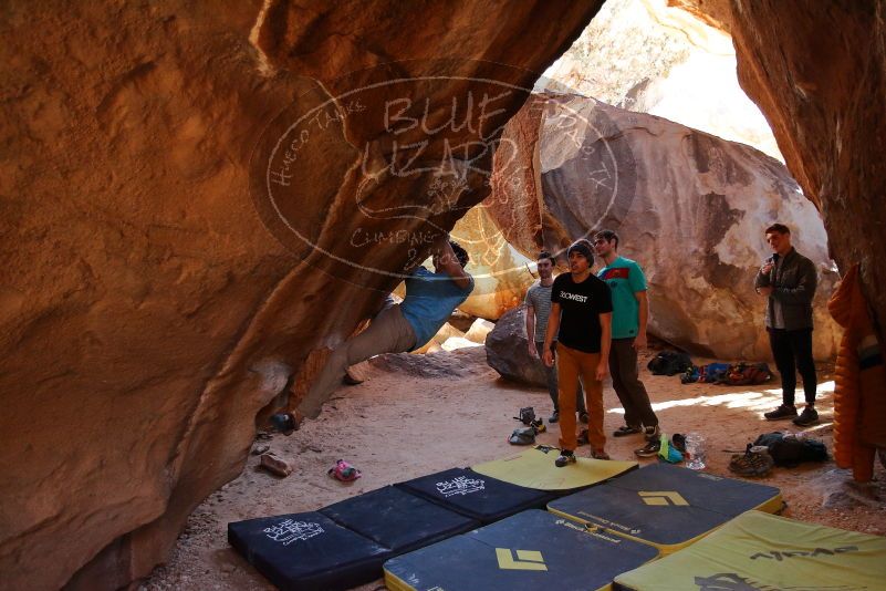 Bouldering in Hueco Tanks on 01/18/2020 with Blue Lizard Climbing and Yoga

Filename: SRM_20200118_1529020.jpg
Aperture: f/3.5
Shutter Speed: 1/250
Body: Canon EOS-1D Mark II
Lens: Canon EF 16-35mm f/2.8 L