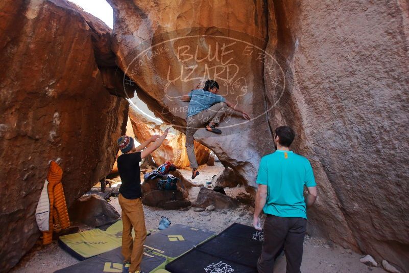 Bouldering in Hueco Tanks on 01/18/2020 with Blue Lizard Climbing and Yoga

Filename: SRM_20200118_1536440.jpg
Aperture: f/3.2
Shutter Speed: 1/250
Body: Canon EOS-1D Mark II
Lens: Canon EF 16-35mm f/2.8 L
