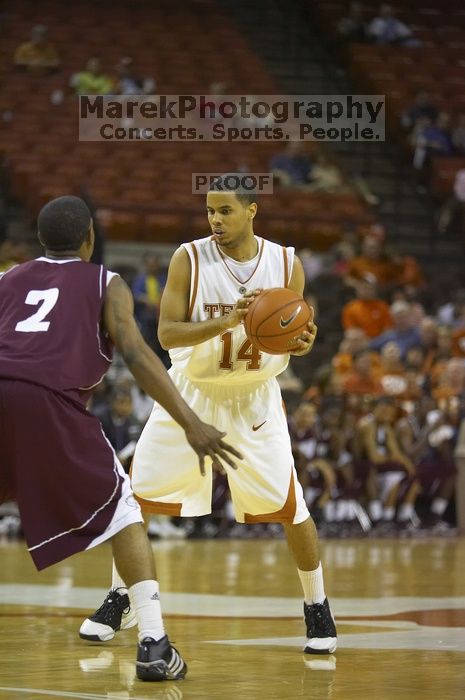 Guard D.J. Augustin, #14. The longhorns defeated the Texas Southern University (TSU) Tigers 90-50 Tuesday night.
Filename: SRM_20061128_2045481.jpg
Aperture: f/2.8
Shutter Speed: 1/640
Body: Canon EOS-1D Mark II
Lens: Canon EF 80-200mm f/2.8 L