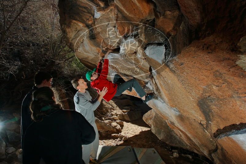 Bouldering in Hueco Tanks on 01/19/2020 with Blue Lizard Climbing and Yoga
Filename: SRM_20200119_1211520.jpg
Aperture: f/8.0
Shutter Speed: 1/250
Body: Canon EOS-1D Mark II
Lens: Canon EF 16-35mm f/2.8 L