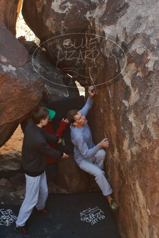 Bouldering in Hueco Tanks on 01/19/2020 with Blue Lizard Climbing and Yoga

Filename: SRM_20200119_1223410.jpg
Aperture: f/5.0
Shutter Speed: 1/250
Body: Canon EOS-1D Mark II
Lens: Canon EF 50mm f/1.8 II