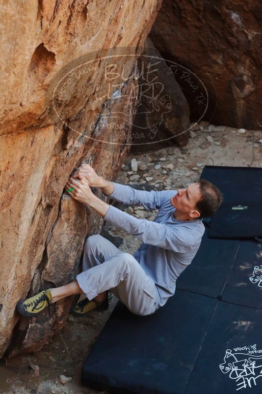 Bouldering in Hueco Tanks on 01/19/2020 with Blue Lizard Climbing and Yoga

Filename: SRM_20200119_1241140.jpg
Aperture: f/5.0
Shutter Speed: 1/250
Body: Canon EOS-1D Mark II
Lens: Canon EF 50mm f/1.8 II