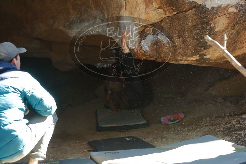 Bouldering in Hueco Tanks on 01/19/2020 with Blue Lizard Climbing and Yoga
Filename: SRM_20200119_1253140.jpg
Aperture: f/4.5
Shutter Speed: 1/250
Body: Canon EOS-1D Mark II
Lens: Canon EF 50mm f/1.8 II
