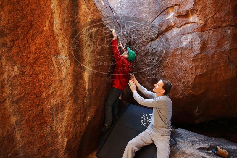 Bouldering in Hueco Tanks on 01/19/2020 with Blue Lizard Climbing and Yoga
Filename: SRM_20200119_1352290.jpg
Aperture: f/4.0
Shutter Speed: 1/200
Body: Canon EOS-1D Mark II
Lens: Canon EF 16-35mm f/2.8 L