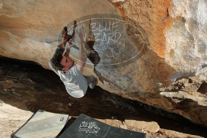 Bouldering in Hueco Tanks on 01/19/2020 with Blue Lizard Climbing and Yoga
Filename: SRM_20200119_1625560.jpg
Aperture: f/8.0
Shutter Speed: 1/250
Body: Canon EOS-1D Mark II
Lens: Canon EF 16-35mm f/2.8 L
