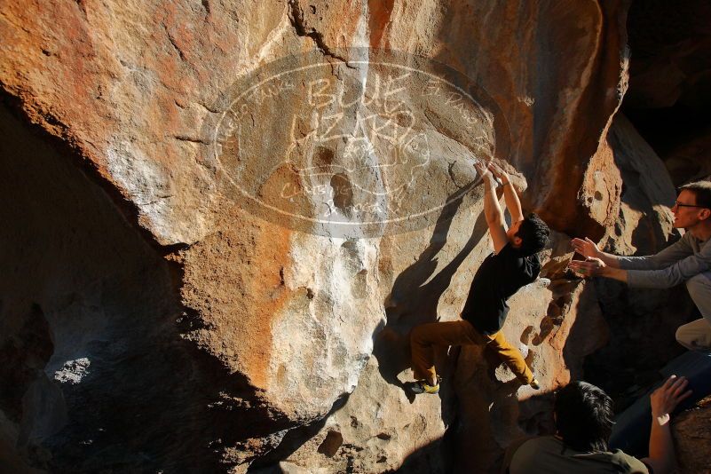 Bouldering in Hueco Tanks on 01/19/2020 with Blue Lizard Climbing and Yoga
Filename: SRM_20200119_1643550.jpg
Aperture: f/8.0
Shutter Speed: 1/250
Body: Canon EOS-1D Mark II
Lens: Canon EF 16-35mm f/2.8 L