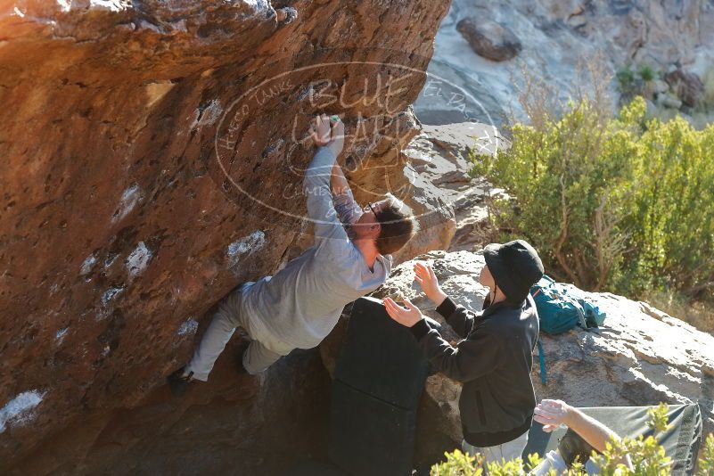 Bouldering in Hueco Tanks on 01/19/2020 with Blue Lizard Climbing and Yoga
Filename: SRM_20200119_1721080.jpg
Aperture: f/4.5
Shutter Speed: 1/320
Body: Canon EOS-1D Mark II
Lens: Canon EF 50mm f/1.8 II