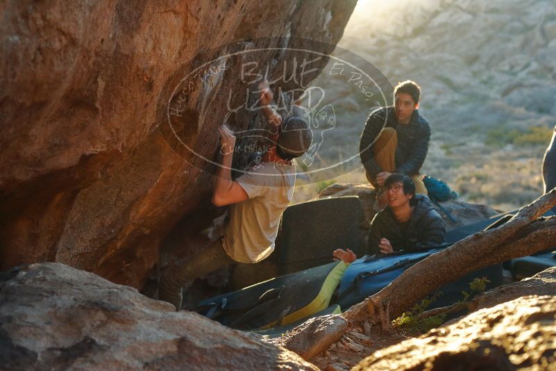 Bouldering in Hueco Tanks on 01/19/2020 with Blue Lizard Climbing and Yoga

Filename: SRM_20200119_1808040.jpg
Aperture: f/4.0
Shutter Speed: 1/320
Body: Canon EOS-1D Mark II
Lens: Canon EF 50mm f/1.8 II