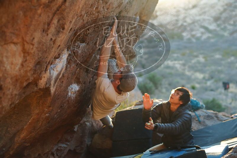 Bouldering in Hueco Tanks on 01/19/2020 with Blue Lizard Climbing and Yoga
Filename: SRM_20200119_1813281.jpg
Aperture: f/2.5
Shutter Speed: 1/320
Body: Canon EOS-1D Mark II
Lens: Canon EF 50mm f/1.8 II
