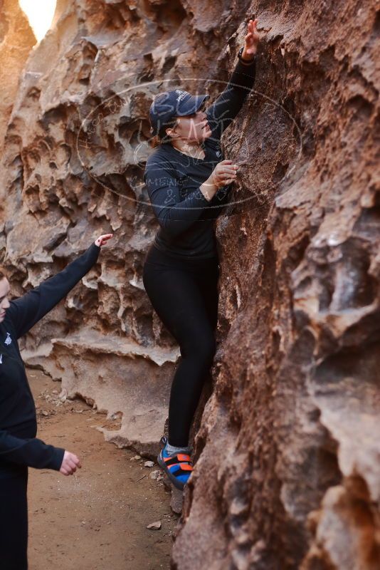 Bouldering in Hueco Tanks on 01/26/2020 with Blue Lizard Climbing and Yoga

Filename: SRM_20200126_1310270.jpg
Aperture: f/2.8
Shutter Speed: 1/125
Body: Canon EOS-1D Mark II
Lens: Canon EF 50mm f/1.8 II