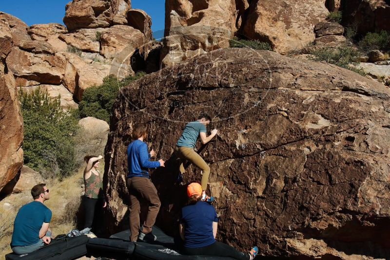 Bouldering in Hueco Tanks on 01/26/2020 with Blue Lizard Climbing and Yoga
Filename: SRM_20200126_1512020.jpg
Aperture: f/10.0
Shutter Speed: 1/400
Body: Canon EOS-1D Mark II
Lens: Canon EF 16-35mm f/2.8 L
