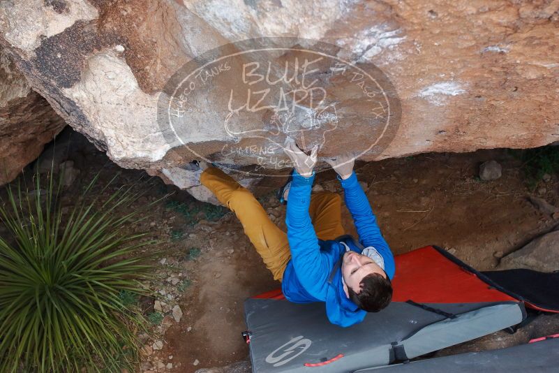 Bouldering in Hueco Tanks on 01/27/2020 with Blue Lizard Climbing and Yoga
Filename: SRM_20200127_1113280.jpg
Aperture: f/5.6
Shutter Speed: 1/250
Body: Canon EOS-1D Mark II
Lens: Canon EF 16-35mm f/2.8 L