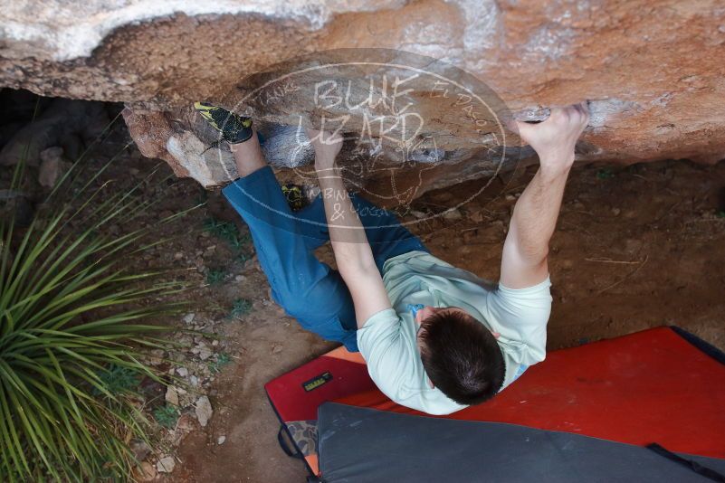 Bouldering in Hueco Tanks on 01/27/2020 with Blue Lizard Climbing and Yoga

Filename: SRM_20200127_1114240.jpg
Aperture: f/5.0
Shutter Speed: 1/250
Body: Canon EOS-1D Mark II
Lens: Canon EF 16-35mm f/2.8 L