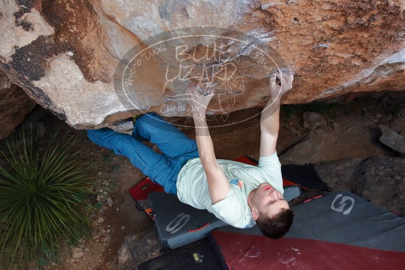 Bouldering in Hueco Tanks on 01/27/2020 with Blue Lizard Climbing and Yoga
Filename: SRM_20200127_1114340.jpg
Aperture: f/6.3
Shutter Speed: 1/250
Body: Canon EOS-1D Mark II
Lens: Canon EF 16-35mm f/2.8 L
