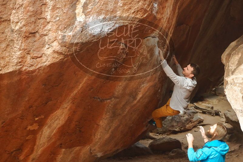 Bouldering in Hueco Tanks on 01/27/2020 with Blue Lizard Climbing and Yoga
Filename: SRM_20200127_1135291.jpg
Aperture: f/4.0
Shutter Speed: 1/320
Body: Canon EOS-1D Mark II
Lens: Canon EF 50mm f/1.8 II