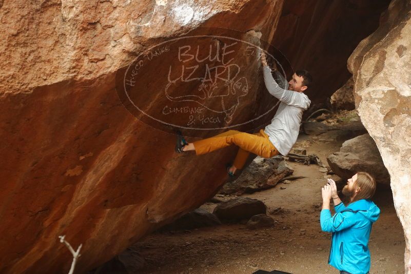 Bouldering in Hueco Tanks on 01/27/2020 with Blue Lizard Climbing and Yoga
Filename: SRM_20200127_1135350.jpg
Aperture: f/4.5
Shutter Speed: 1/320
Body: Canon EOS-1D Mark II
Lens: Canon EF 50mm f/1.8 II