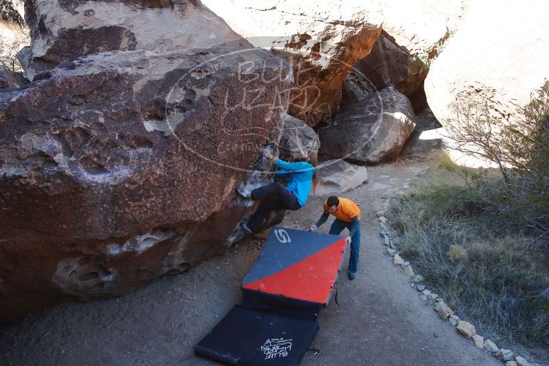 Bouldering in Hueco Tanks on 01/29/2020 with Blue Lizard Climbing and Yoga

Filename: SRM_20200129_1118160.jpg
Aperture: f/6.3
Shutter Speed: 1/250
Body: Canon EOS-1D Mark II
Lens: Canon EF 16-35mm f/2.8 L