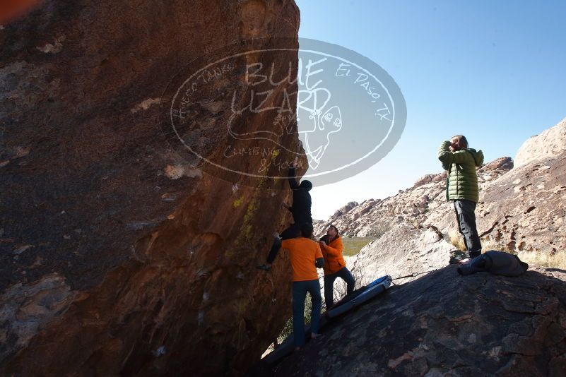 Bouldering in Hueco Tanks on 01/29/2020 with Blue Lizard Climbing and Yoga

Filename: SRM_20200129_1359210.jpg
Aperture: f/8.0
Shutter Speed: 1/400
Body: Canon EOS-1D Mark II
Lens: Canon EF 16-35mm f/2.8 L
