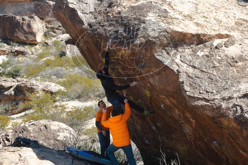 Bouldering in Hueco Tanks on 01/29/2020 with Blue Lizard Climbing and Yoga

Filename: SRM_20200129_1404421.jpg
Aperture: f/4.0
Shutter Speed: 1/500
Body: Canon EOS-1D Mark II
Lens: Canon EF 50mm f/1.8 II