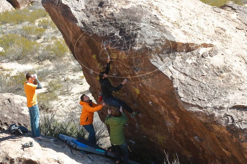 Bouldering in Hueco Tanks on 01/29/2020 with Blue Lizard Climbing and Yoga

Filename: SRM_20200129_1413581.jpg
Aperture: f/4.0
Shutter Speed: 1/400
Body: Canon EOS-1D Mark II
Lens: Canon EF 50mm f/1.8 II