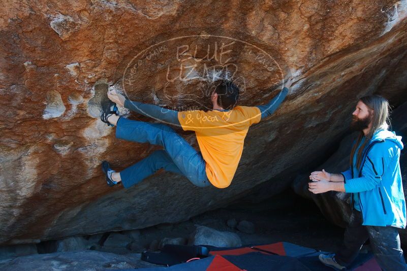 Bouldering in Hueco Tanks on 01/29/2020 with Blue Lizard Climbing and Yoga

Filename: SRM_20200129_1457570.jpg
Aperture: f/6.3
Shutter Speed: 1/320
Body: Canon EOS-1D Mark II
Lens: Canon EF 16-35mm f/2.8 L