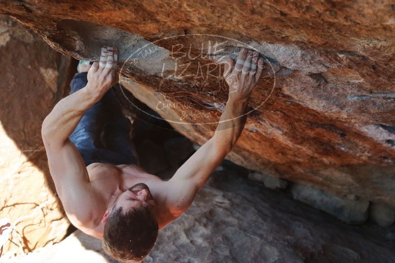 Bouldering in Hueco Tanks on 01/29/2020 with Blue Lizard Climbing and Yoga

Filename: SRM_20200129_1533110.jpg
Aperture: f/5.0
Shutter Speed: 1/320
Body: Canon EOS-1D Mark II
Lens: Canon EF 50mm f/1.8 II