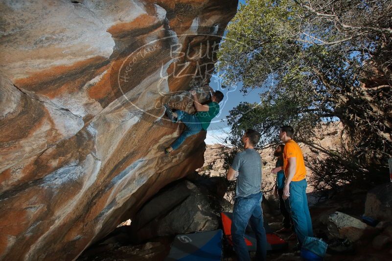Bouldering in Hueco Tanks on 01/29/2020 with Blue Lizard Climbing and Yoga

Filename: SRM_20200129_1546550.jpg
Aperture: f/8.0
Shutter Speed: 1/250
Body: Canon EOS-1D Mark II
Lens: Canon EF 16-35mm f/2.8 L
