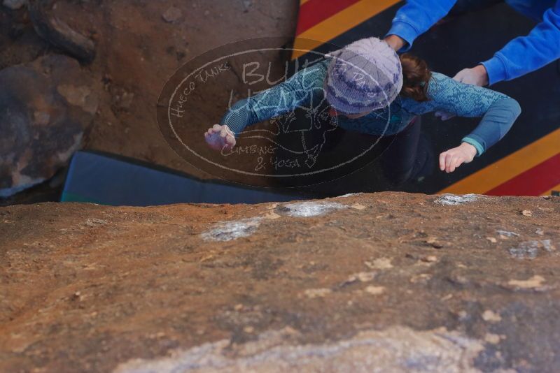 Bouldering in Hueco Tanks on 02/01/2020 with Blue Lizard Climbing and Yoga
Filename: SRM_20200201_1547471.jpg
Aperture: f/4.0
Shutter Speed: 1/320
Body: Canon EOS-1D Mark II
Lens: Canon EF 50mm f/1.8 II