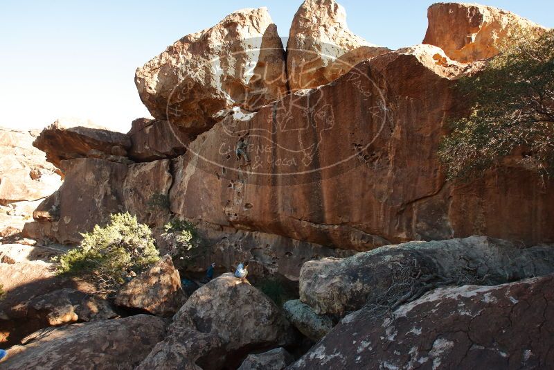 Bouldering in Hueco Tanks on 02/01/2020 with Blue Lizard Climbing and Yoga

Filename: SRM_20200201_1654130.jpg
Aperture: f/7.1
Shutter Speed: 1/200
Body: Canon EOS-1D Mark II
Lens: Canon EF 16-35mm f/2.8 L