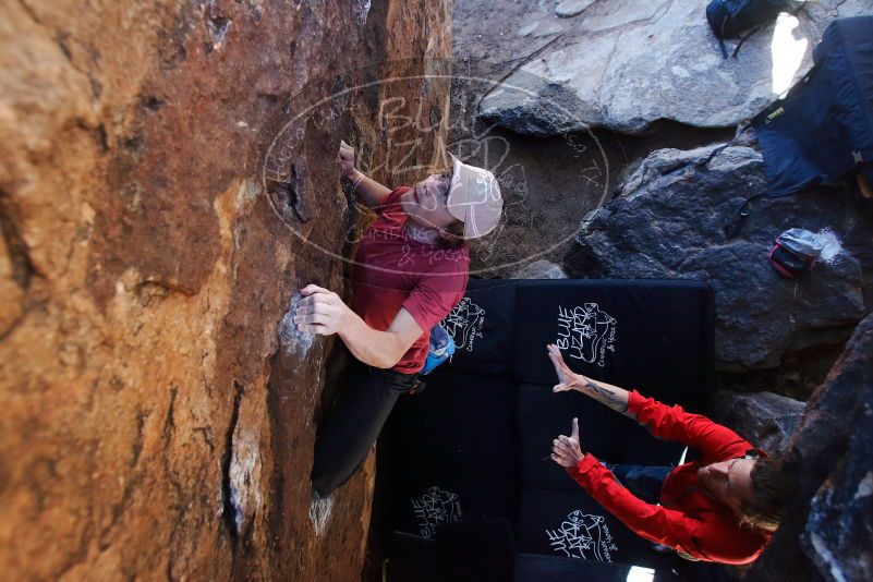 Bouldering in Hueco Tanks on 02/08/2020 with Blue Lizard Climbing and Yoga
Filename: SRM_20200208_1134030.jpg
Aperture: f/4.5
Shutter Speed: 1/250
Body: Canon EOS-1D Mark II
Lens: Canon EF 16-35mm f/2.8 L