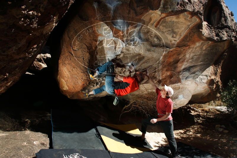 Bouldering in Hueco Tanks on 02/08/2020 with Blue Lizard Climbing and Yoga
Filename: SRM_20200208_1209440.jpg
Aperture: f/8.0
Shutter Speed: 1/250
Body: Canon EOS-1D Mark II
Lens: Canon EF 16-35mm f/2.8 L