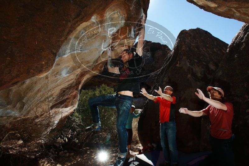 Bouldering in Hueco Tanks on 02/08/2020 with Blue Lizard Climbing and Yoga
Filename: SRM_20200208_1215210.jpg
Aperture: f/8.0
Shutter Speed: 1/250
Body: Canon EOS-1D Mark II
Lens: Canon EF 16-35mm f/2.8 L