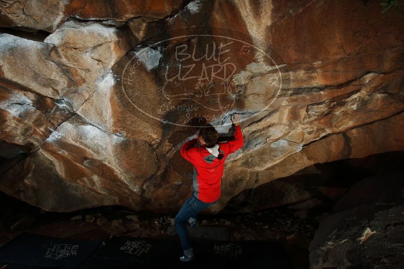 Bouldering in Hueco Tanks on 02/08/2020 with Blue Lizard Climbing and Yoga

Filename: SRM_20200208_1618390.jpg
Aperture: f/8.0
Shutter Speed: 1/250
Body: Canon EOS-1D Mark II
Lens: Canon EF 16-35mm f/2.8 L