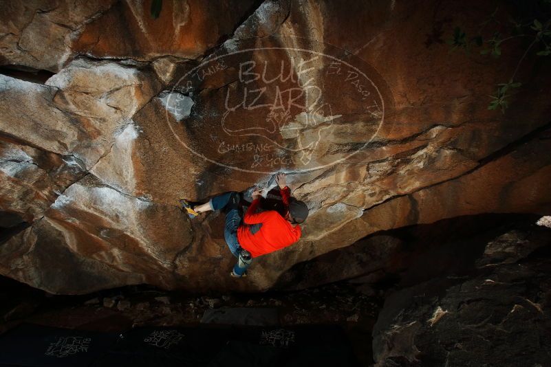 Bouldering in Hueco Tanks on 02/08/2020 with Blue Lizard Climbing and Yoga
Filename: SRM_20200208_1620240.jpg
Aperture: f/8.0
Shutter Speed: 1/250
Body: Canon EOS-1D Mark II
Lens: Canon EF 16-35mm f/2.8 L