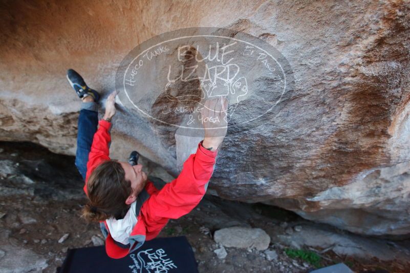 Bouldering in Hueco Tanks on 02/08/2020 with Blue Lizard Climbing and Yoga
Filename: SRM_20200208_1811320.jpg
Aperture: f/4.0
Shutter Speed: 1/250
Body: Canon EOS-1D Mark II
Lens: Canon EF 16-35mm f/2.8 L