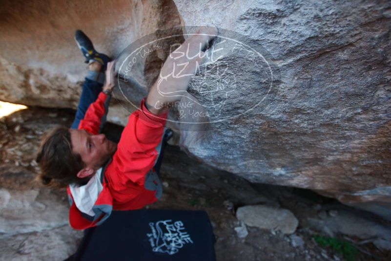 Bouldering in Hueco Tanks on 02/08/2020 with Blue Lizard Climbing and Yoga

Filename: SRM_20200208_1813450.jpg
Aperture: f/3.5
Shutter Speed: 1/250
Body: Canon EOS-1D Mark II
Lens: Canon EF 16-35mm f/2.8 L