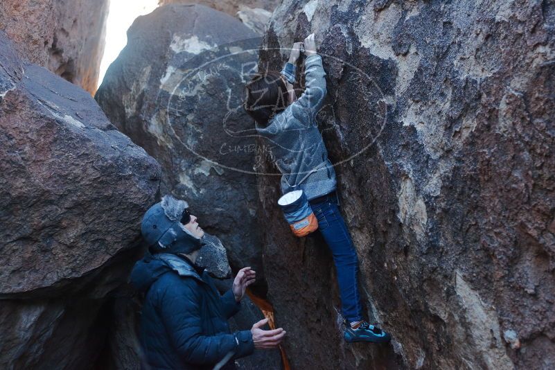 Bouldering in Hueco Tanks on 01/06/2020 with Blue Lizard Climbing and Yoga
Filename: SRM_20200106_1057550.jpg
Aperture: f/3.2
Shutter Speed: 1/250
Body: Canon EOS-1D Mark II
Lens: Canon EF 50mm f/1.8 II