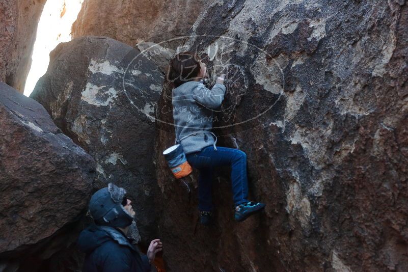 Bouldering in Hueco Tanks on 01/06/2020 with Blue Lizard Climbing and Yoga
Filename: SRM_20200106_1058000.jpg
Aperture: f/4.0
Shutter Speed: 1/250
Body: Canon EOS-1D Mark II
Lens: Canon EF 50mm f/1.8 II