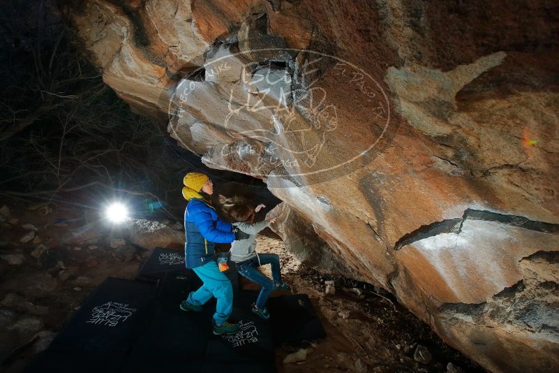 Bouldering in Hueco Tanks on 01/06/2020 with Blue Lizard Climbing and Yoga
Filename: SRM_20200106_1134050.jpg
Aperture: f/8.0
Shutter Speed: 1/250
Body: Canon EOS-1D Mark II
Lens: Canon EF 16-35mm f/2.8 L