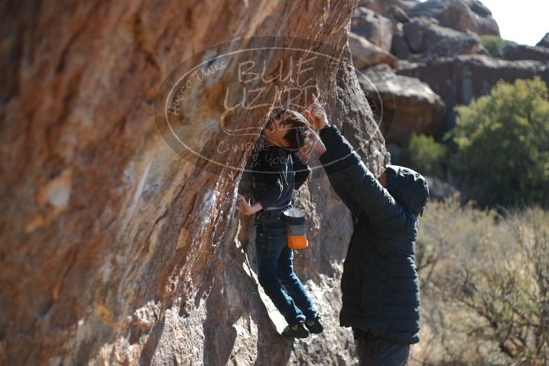 Bouldering in Hueco Tanks on 01/06/2020 with Blue Lizard Climbing and Yoga
Filename: SRM_20200106_1345370.jpg
Aperture: f/2.2
Shutter Speed: 1/500
Body: Canon EOS-1D Mark II
Lens: Canon EF 50mm f/1.8 II