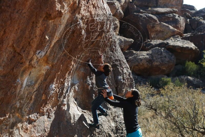 Bouldering in Hueco Tanks on 01/06/2020 with Blue Lizard Climbing and Yoga
Filename: SRM_20200106_1347420.jpg
Aperture: f/4.5
Shutter Speed: 1/400
Body: Canon EOS-1D Mark II
Lens: Canon EF 50mm f/1.8 II