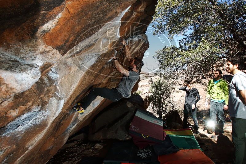 Bouldering in Hueco Tanks on 02/14/2020 with Blue Lizard Climbing and Yoga
Filename: SRM_20200214_1311460.jpg
Aperture: f/8.0
Shutter Speed: 1/250
Body: Canon EOS-1D Mark II
Lens: Canon EF 16-35mm f/2.8 L