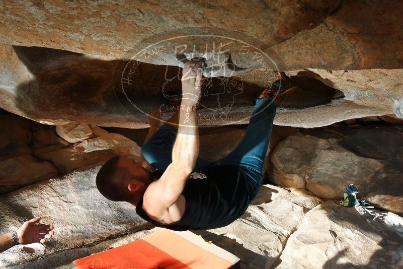 Bouldering in Hueco Tanks on 02/14/2020 with Blue Lizard Climbing and Yoga
Filename: SRM_20200214_1657490.jpg
Aperture: f/8.0
Shutter Speed: 1/250
Body: Canon EOS-1D Mark II
Lens: Canon EF 16-35mm f/2.8 L